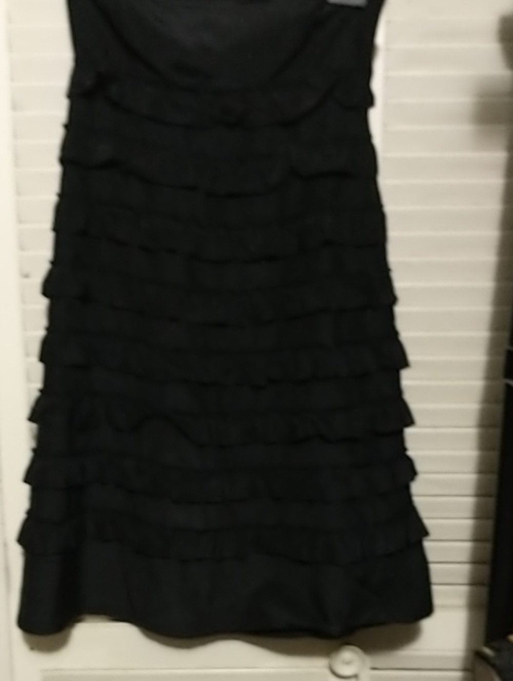 Gap Women's Black Ruffled Tiered Strapless Dress Size 2
